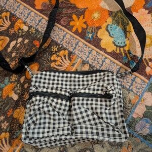 Baggu Medium Cargo Crossbody Gingham